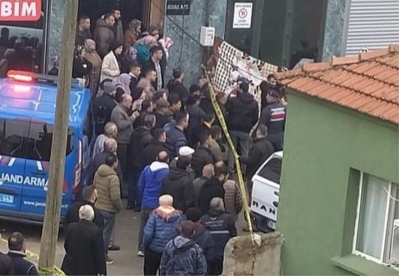 İzmir’de cinayet: 1 ölü, 2 yaralı
