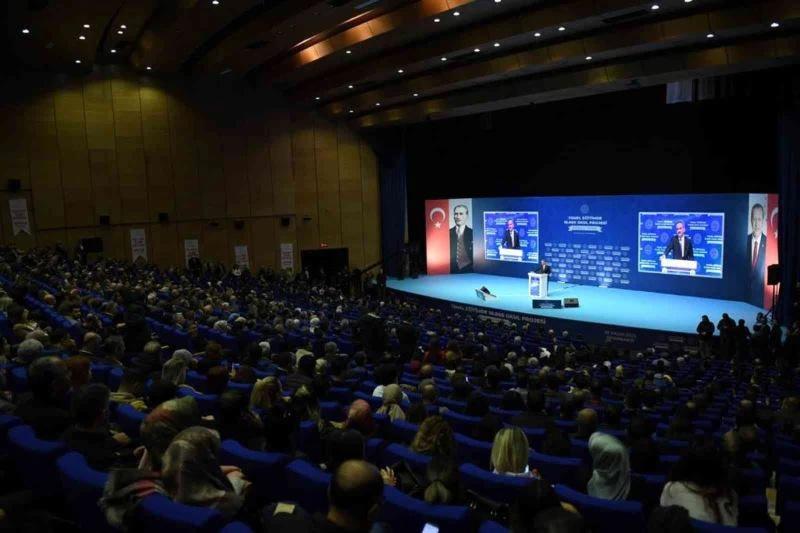 Milli Eğitim Bakanı Özer: 