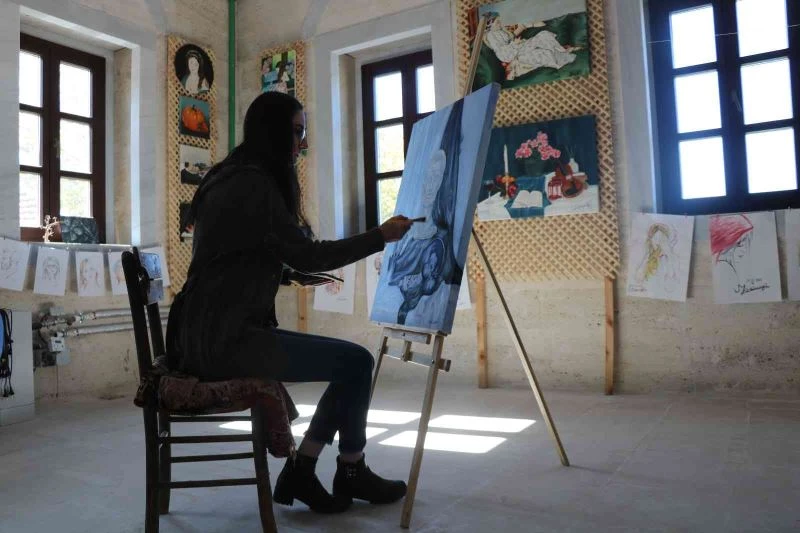 Zanaatkarlar Çarşısı’nda Ahi Evran’ın iç dünyasını resmedecek
