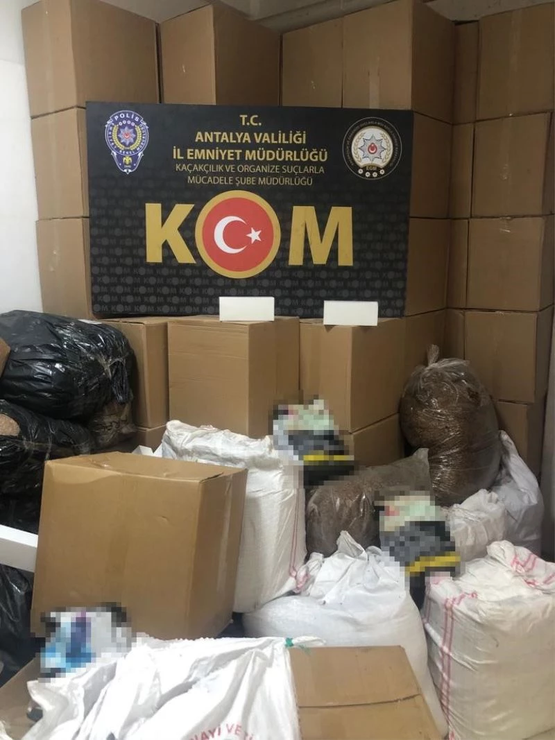 Antalya’da kaçak tütün satanlara büyük darbe

