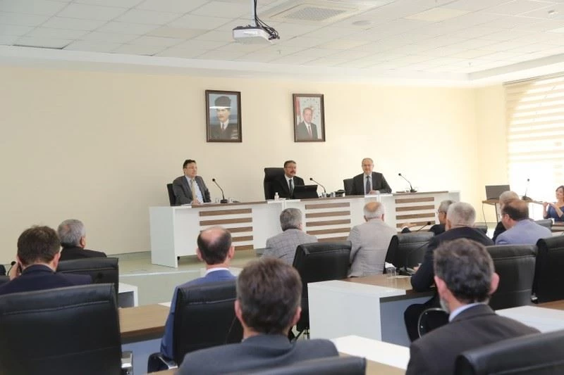 Huzur ve güvenli yaşam tüm canlıların hakkıdır