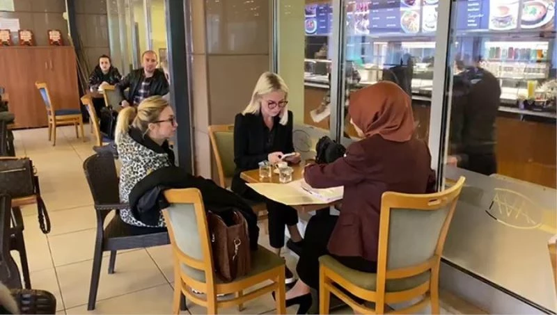 Ece Erken öldürülen eşi Avukat Şafak Mahmutyazıcıoğlu davasına katılmak için adliyeye geldi
