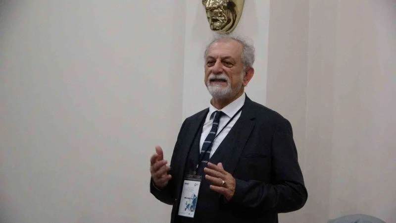 Prof. Dr. Kadir Seyhan: 