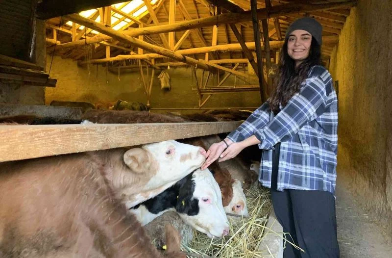 Ailesi evlenip gitmesini beklerken, o babasının işini devralıp sütçülüğe başladı
