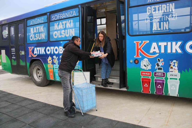 Atakum’da atık toplama otobüsü faaliyete geçti
