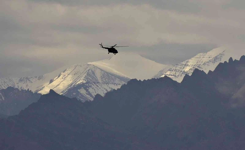 Hindistan ve Çin askerleri arasında sınır bölgesinde çatışma
