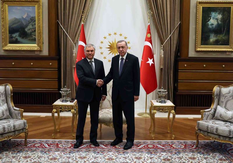 Cumhurbaşkanı Erdoğan, Cumhurbaşkanlığı Külliyesi’nde Rusya Federasyonu Federal Meclisi Devlet Duması Başkanı Vyacheslav Volodin’i Kabul etti.
