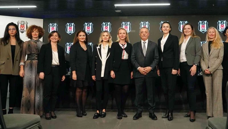 Ahmet Nur Çebi: “Amatör branşlara tarihi bir destek geldi”
