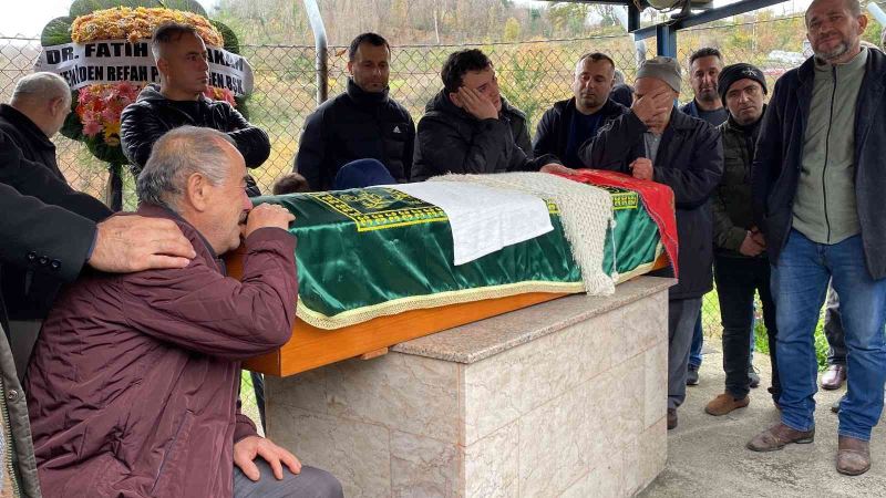 Öğrenci servisinin uçuruma yuvarlandığı kazada ölen Büşra’ya son görev
