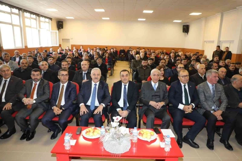 Kağızman’da meyvecilik paneli düzenlendi
