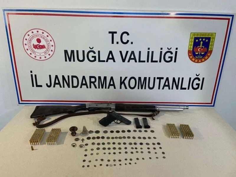 Muğla’da hazine avcısına jandarma baskını
