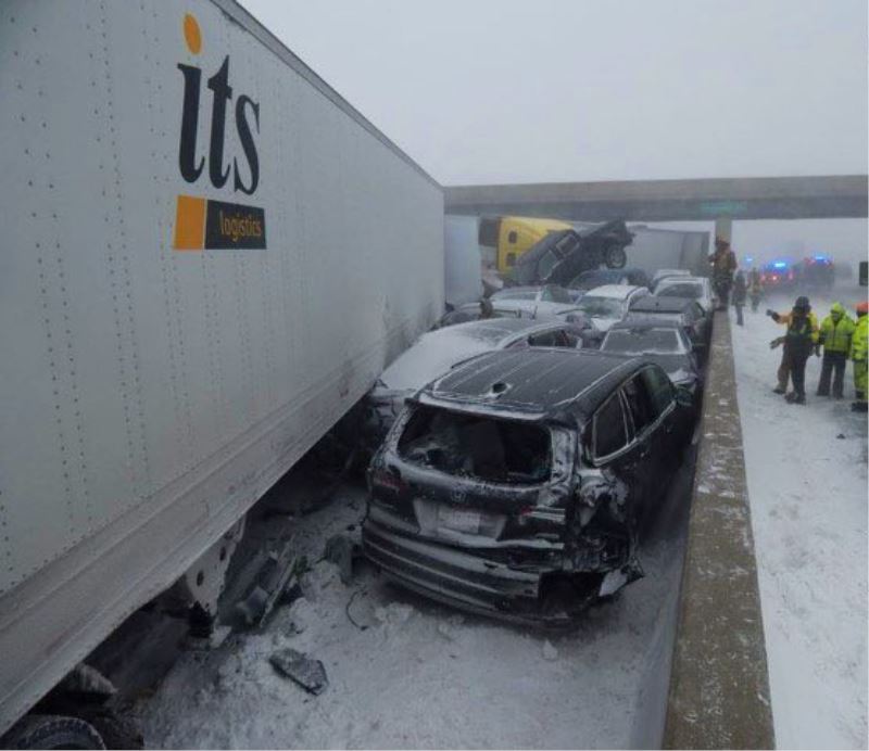 ABD’nin Ohio eyaletinde 46 aracın karıştığı zincirleme kaza: 4 ölü
