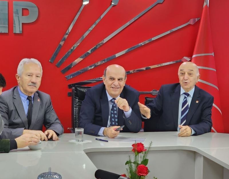 CHP İl Başkanı Çakır görevinden istifa etti
