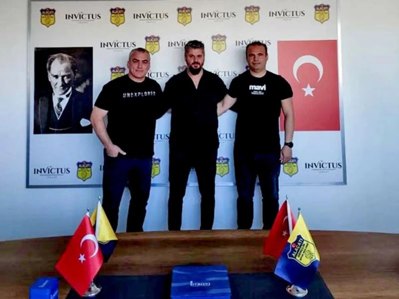 Alaçatıspor Teknik Direktörlüğüne Ali Çalış getirildi
