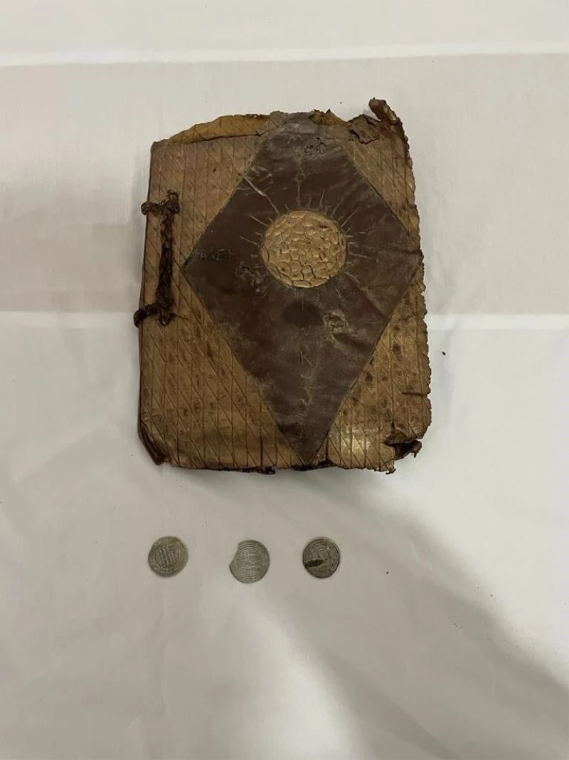 Osmaniye’de tarihi İncil ele geçirildi