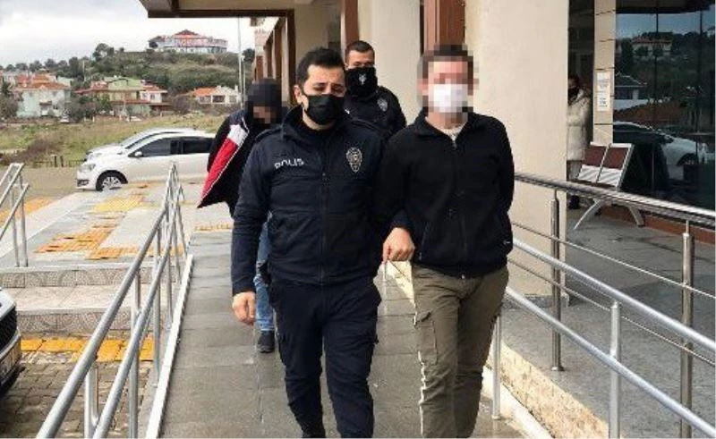 Tonlarca inşaat malzemesi çaldılar, polisten kurtulamadılar
