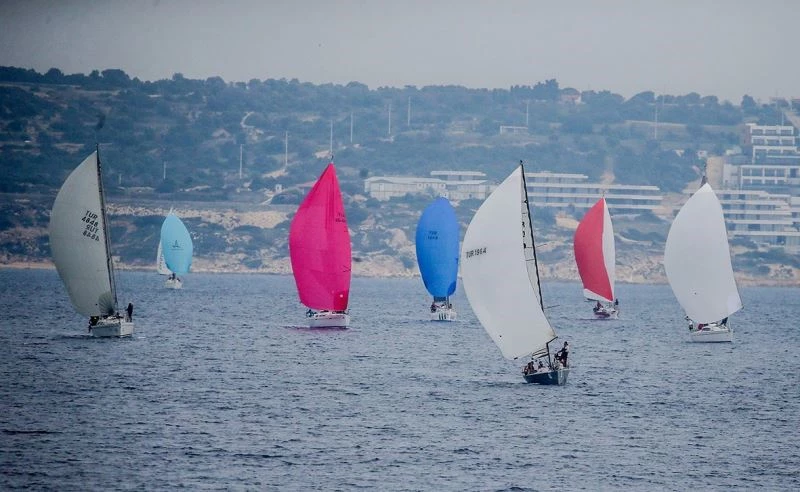 EAYK Çeşme Marina Kış Trofesi başladı
