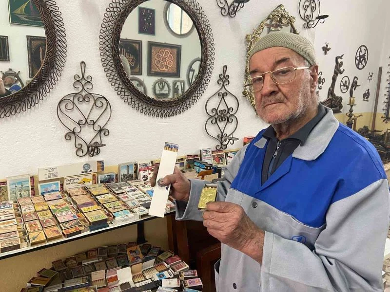  62 yıldır kibrit kutusu biriktiriyor
