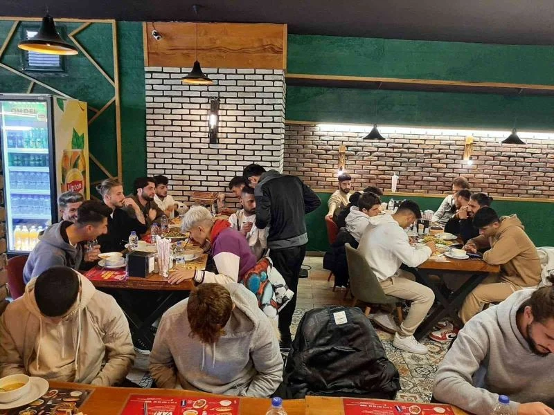 Diyarbekirspor kadroyu gençleştirdi
