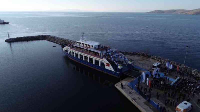 Erdek Marmara arası feribot sefer süresi 45 dakikaya düştü
