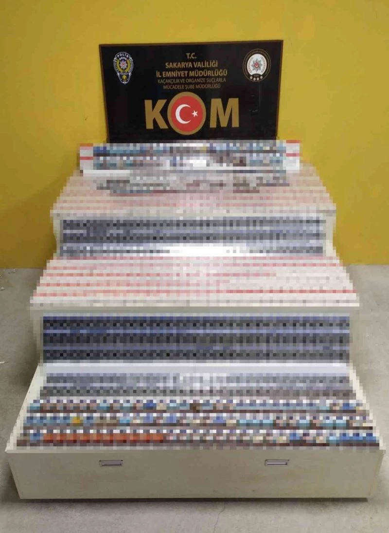 Sakarya’da 5 ayrı adrese operasyon: Bin 772 paket gümrük kaçağı sigara ele geçirildi
