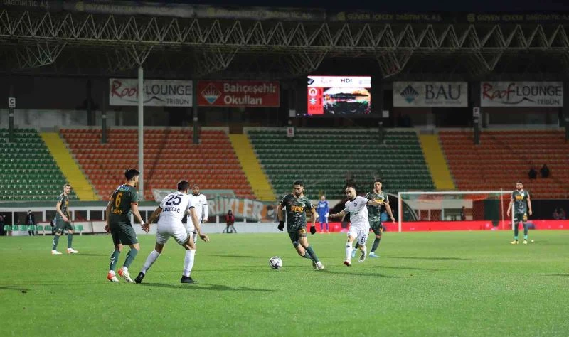 Ziraat Türkiye Kupası: Aytemiz Alanyaspor: 1 - Adana Demirspor: 1
