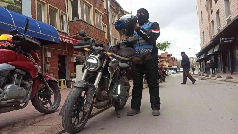 Soğuk kış günlerinde kuryelerin en büyük yardımcısı ekipmanları
