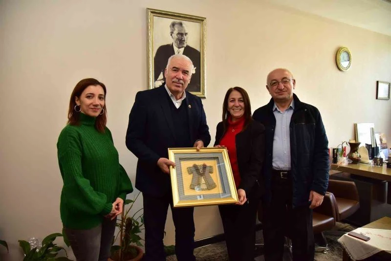 Kurslar meslek sahibi yapıyor
