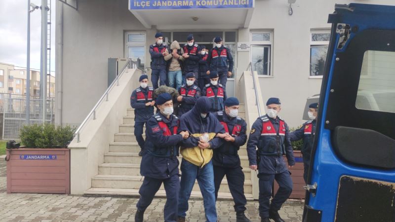 Bursa’da hırsızlık şebekesinin 5 zanlısı tutuklandı
