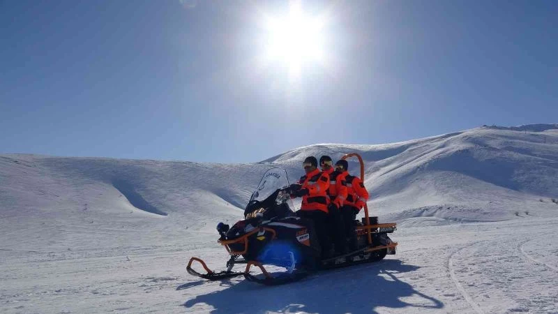 Kayak merkezinin güvenliği JAK timine emanet
