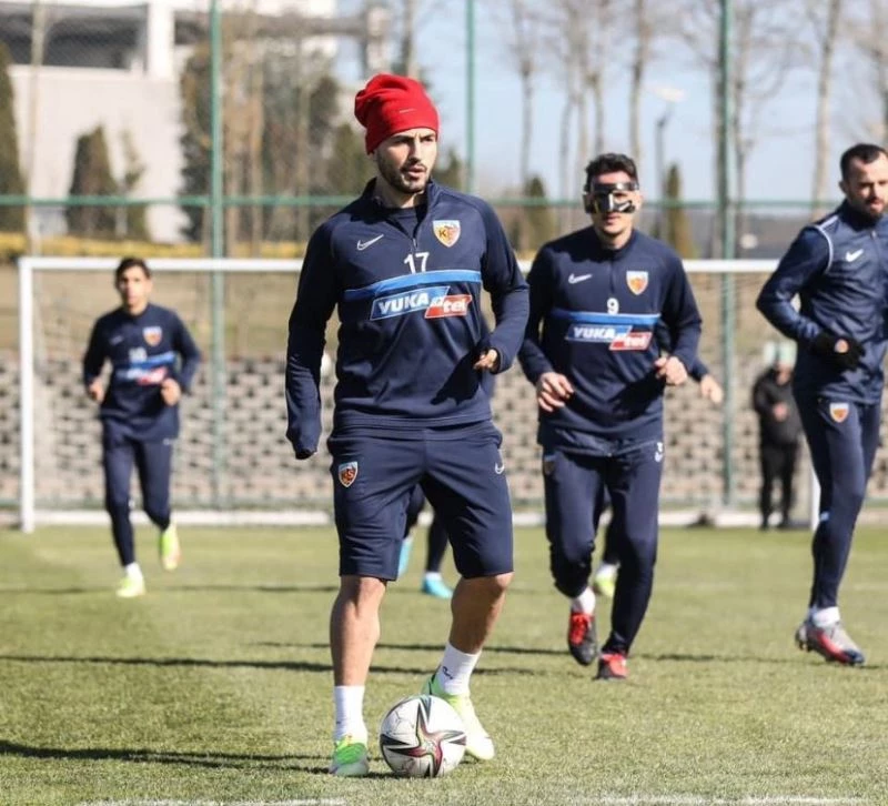 Kayserispor’un eksiği çok
