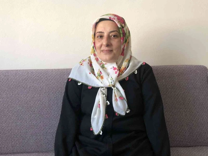 Bakan Kurum’a bazlama ikram eden sel mağduru Gülizar Günar: 