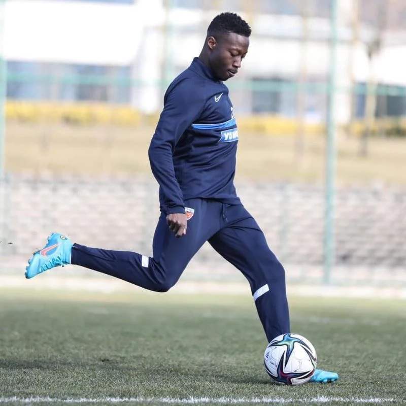 Carlos Mane Koronavirüse yakalandı