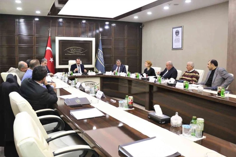 Van Ekonomi Konseyi toplantısında ekonomideki gelişmeler ele alındı
