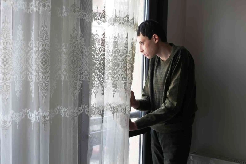 Kezzap atılan engelli çocuk ile ailesinin yaşam mücadelesi
