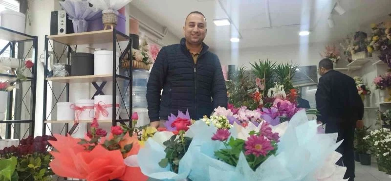 Çiçekçilerde 14 Şubat bereketi
