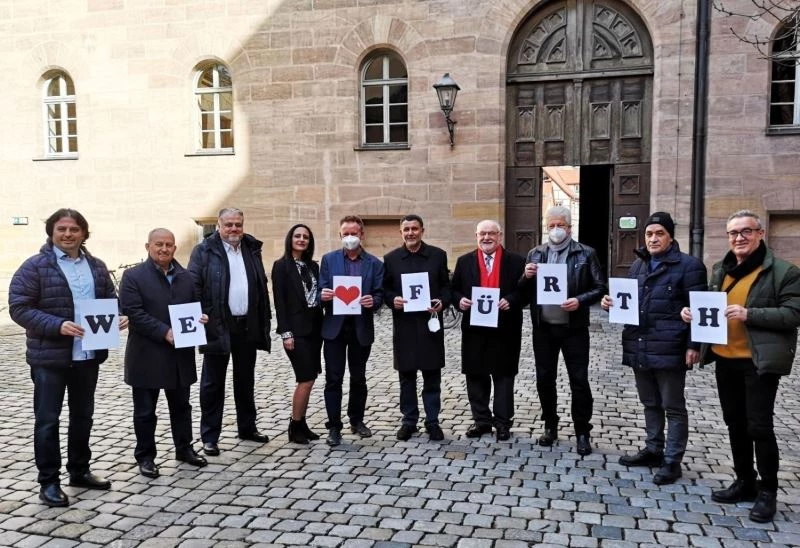Türk sivil toplum kuruluşlarından, Fürth Belediye Başkanına geçmiş olsun ziyareti
