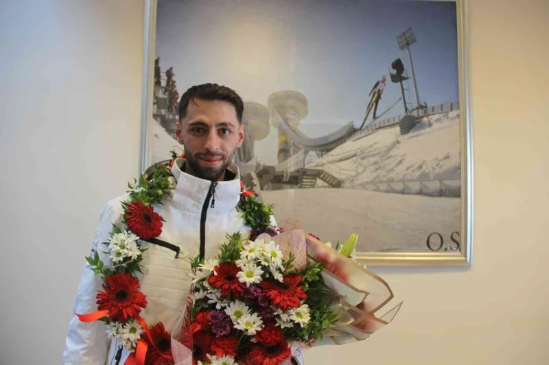 ‘Uçan Türk’ Fatih Arda İpcioğlu yurda döndü
