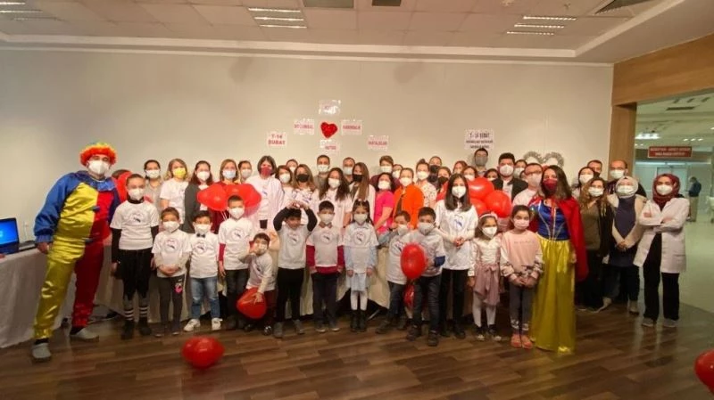 Türkiye’de her yıl 15 bin bebek kalp hastalığıyla doğuyor
