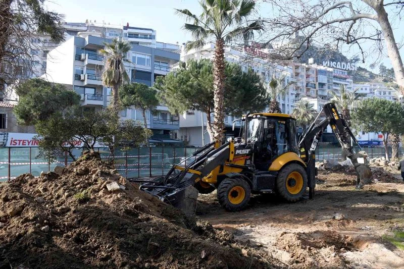 Mavi ile yeşilin bir arada olacağı Bülent Ecevit Parkı yenileniyor
