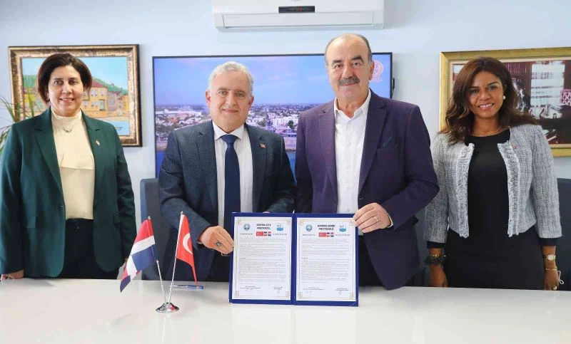 Mudanya’nın yeni kardeş şehri Dominik Cumhuriyeti’nden
