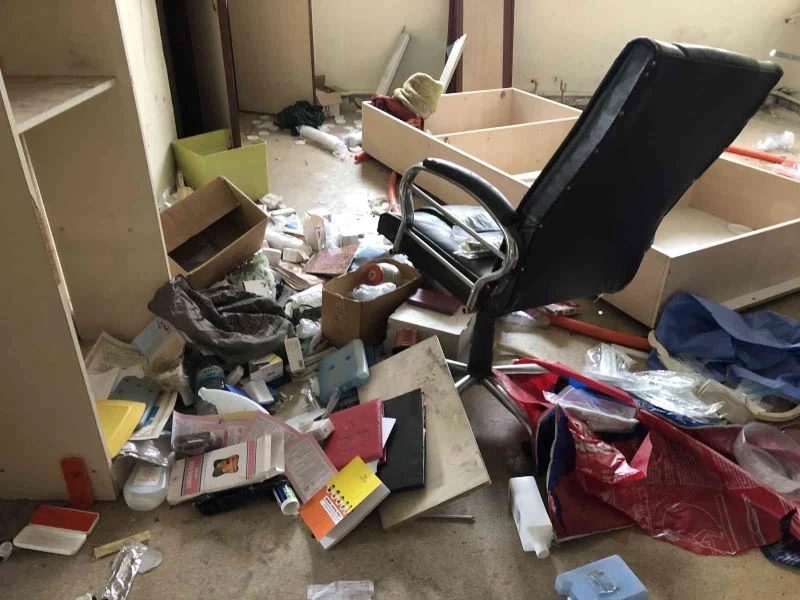 Gaziantep’te madde bağımlıları Aile Sağlığı Merkezini talan etti
