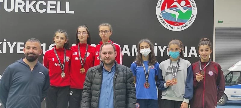 Aydınlı atletler şampiyonadan madalya ile döndü
