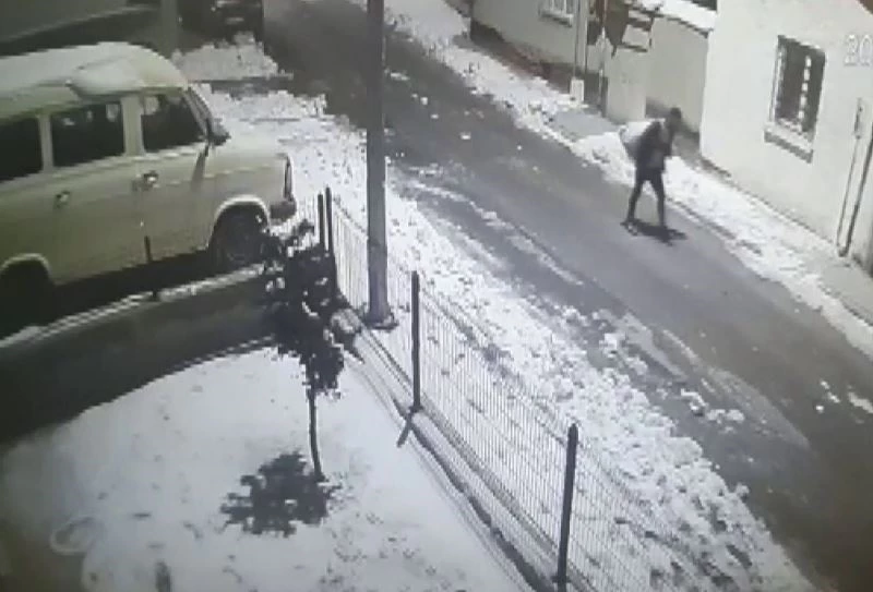 Gündüz dilencilik gece hırsızlık yapan şüpheli yakalandı
