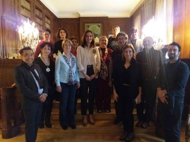 Su altı ressamı Figen Ramazanoğulları’nın eserleri Fransa’daki sergide
