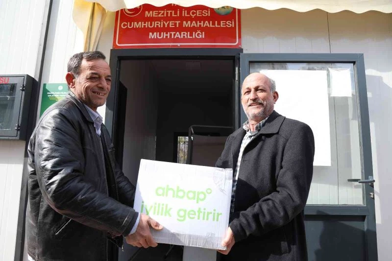 Mezitli Belediyesi ve Ahbap işbirliğinde yardım kolilerinin dağıtımı başladı
