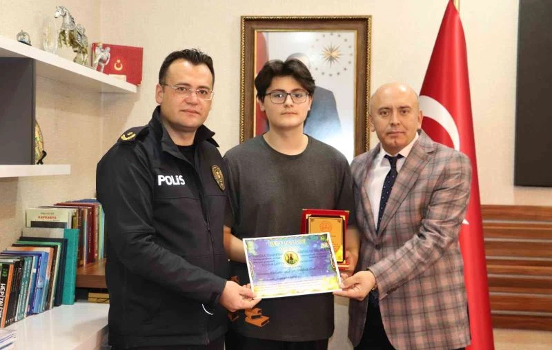 Rusya Devlet Üniversitesince ödüllendirildiler
