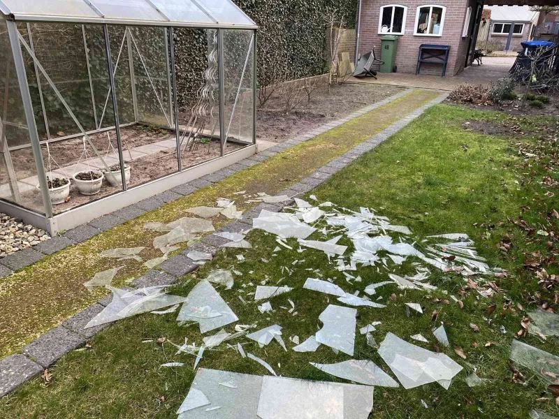 Avrupa’yı “Eunice Kasırgası” vurdu: 10 ölü
