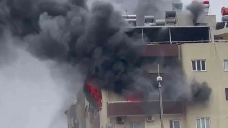 Evini yakan adamın gözaltına alınma görüntüleri ortaya çıktı
