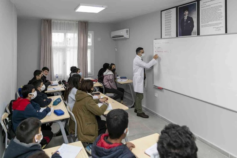 Yenice’deki yurt binası yenilenerek eğitim merkezine dönüştürüldü

